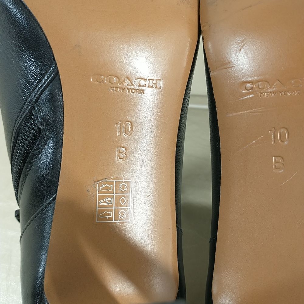 Coach Black Leather Shoes Seneca Booties 10B EU 40. Condition is Pre-owned. - Picture 4 of 11
